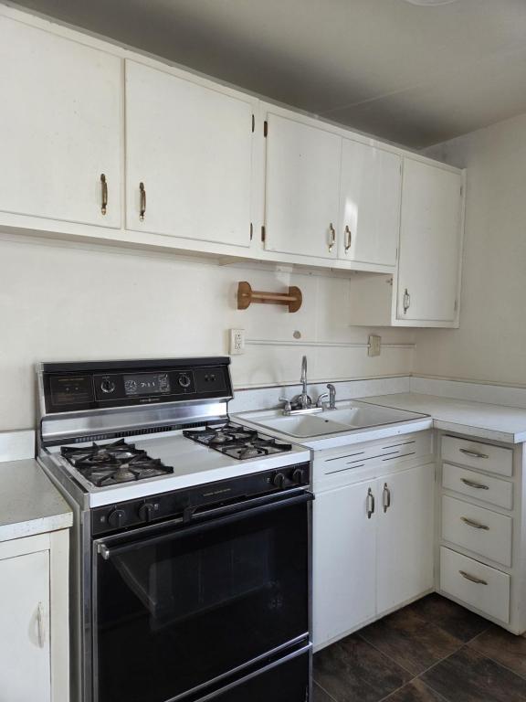 Building Photo - 1404 W North St