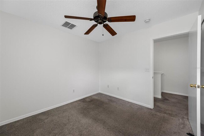 Building Photo - 2537 Harn Blvd