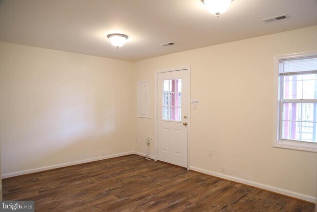 Building Photo - 8461 Tackhouse Loop
