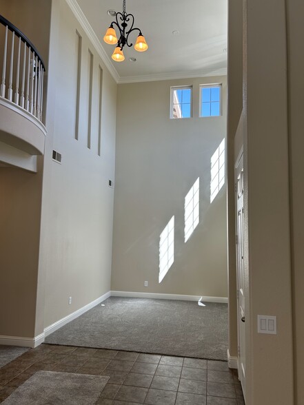 Building Photo - 5241 Treepond Ct