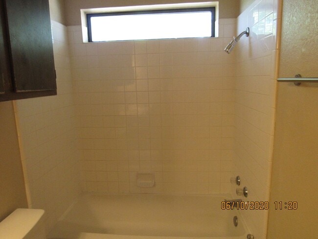 Building Photo - 2809 NW 46th St