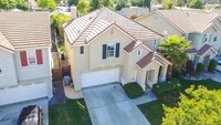 Building Photo - 2903 Stallion Way
