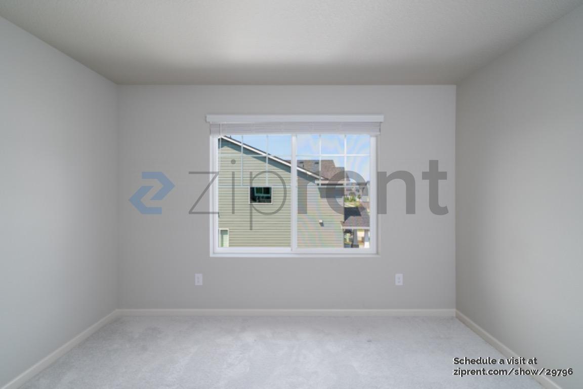 Building Photo - 6486 N 89th Ave