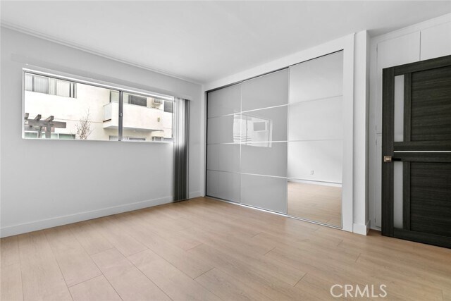 Building Photo - 960 Larrabee St