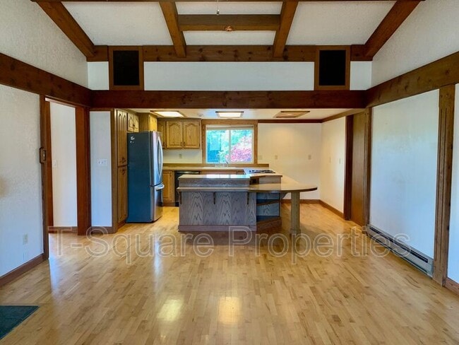Building Photo - 1316 91st Ave SE
