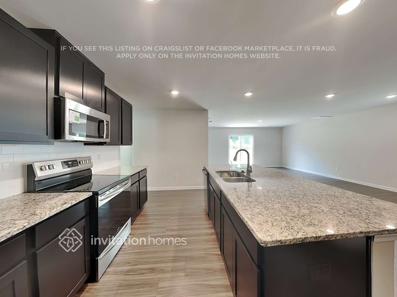 Building Photo - 2307 Pebble Close Ct