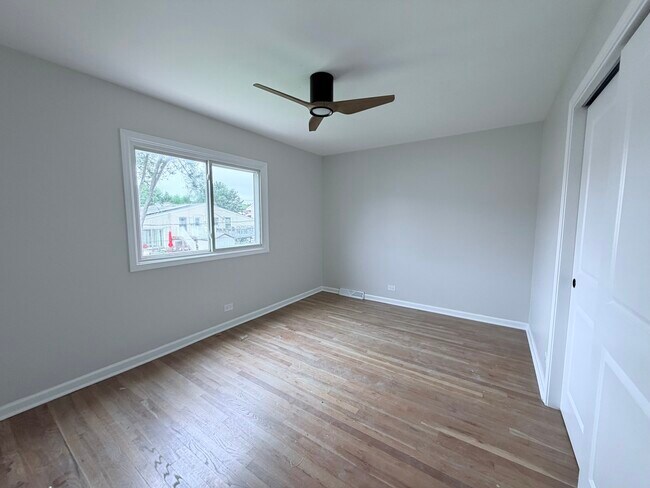Building Photo - 1132 Brighton Pl