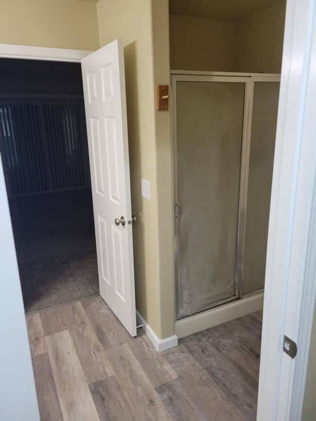 Building Photo - Quiet Area.1%-