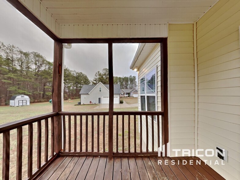 Building Photo - 33 Abba Cir