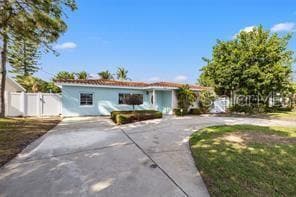 Building Photo - 3555 Belle Vista Dr E