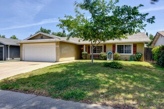 Building Photo - 8216 Baymore Way