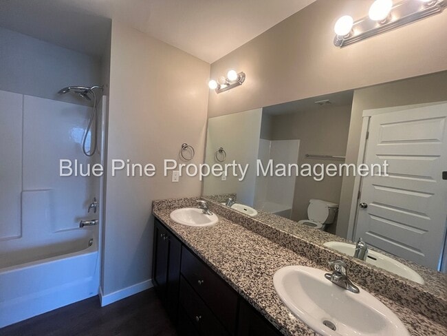 Building Photo - 2853 Murwood