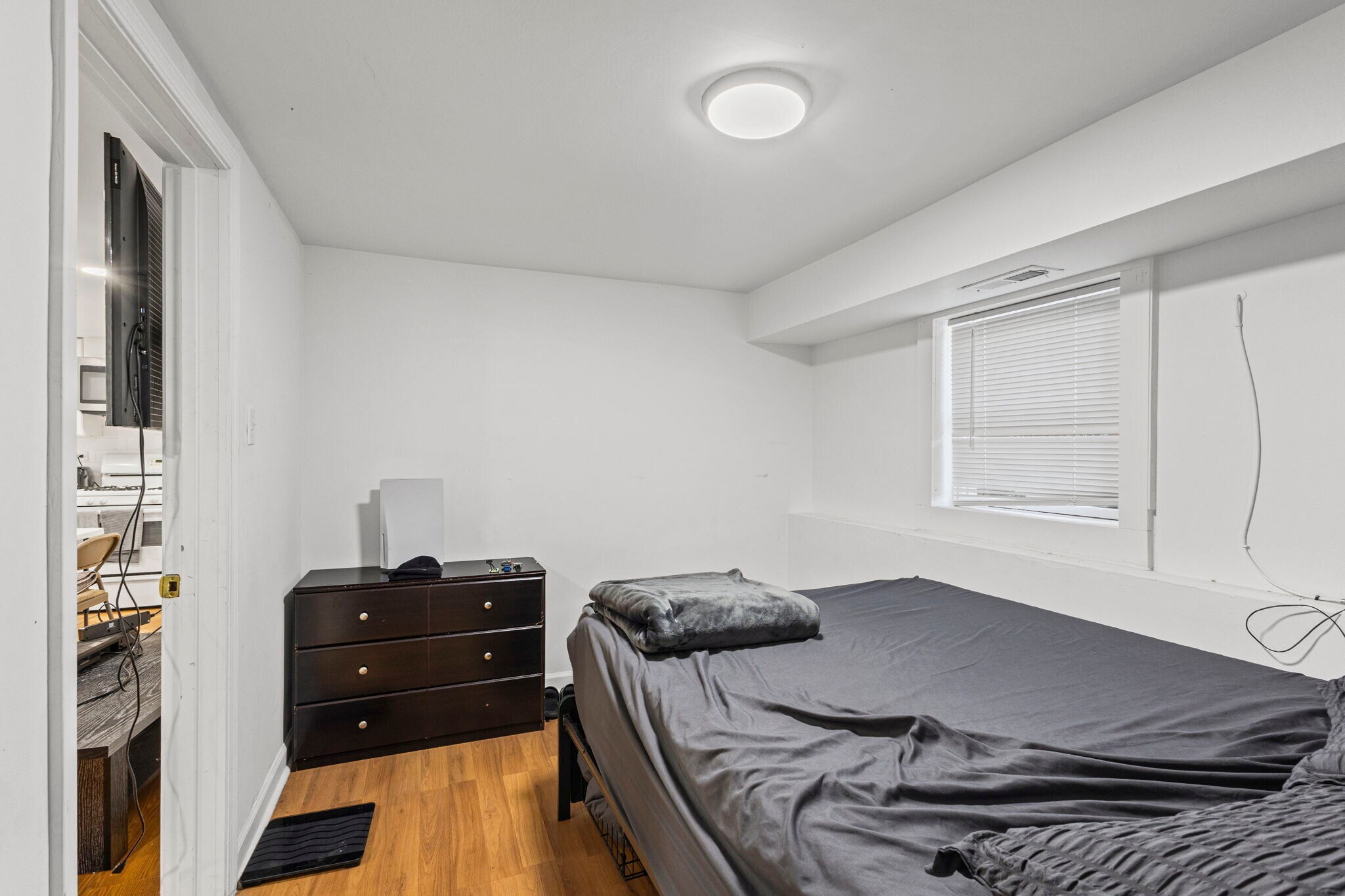 Building Photo - 5230 S Lockwood Ave