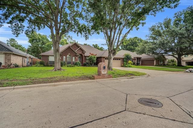 Building Photo - 1206 Brook Arbor Dr