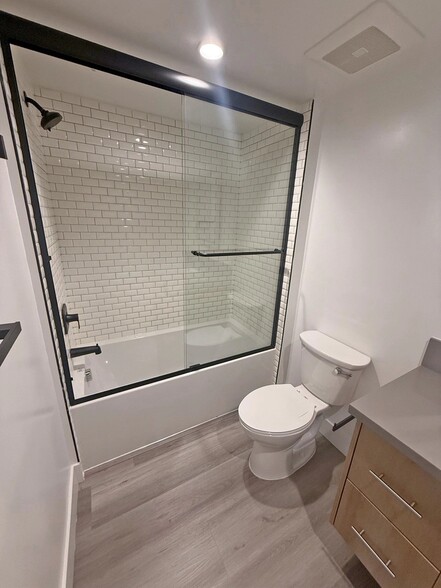 Building Photo - 11155 Huston St