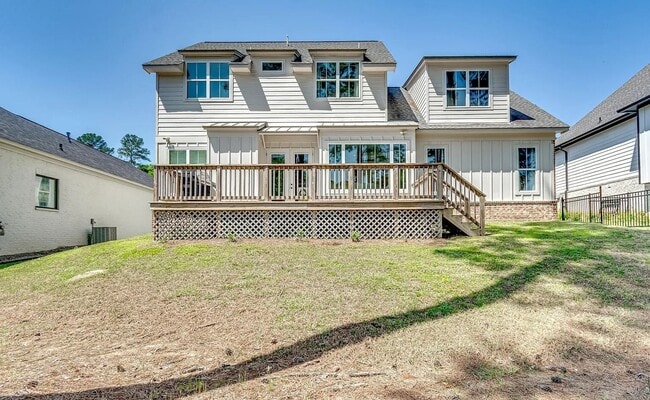 Building Photo - 150 Pine Ridge Cir