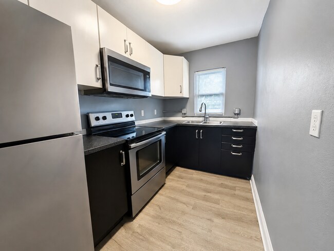 Building Photo - 710 Wailes St