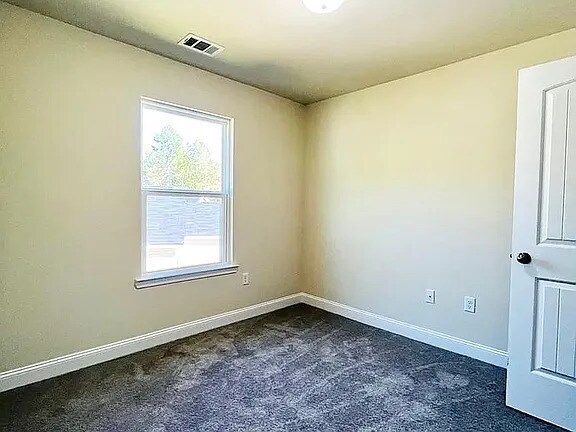 Building Photo - 719 Mill Creek Cir