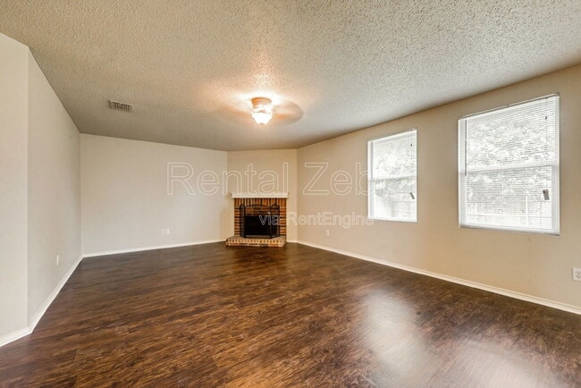 Building Photo - 1117 Scarlet Sage Pkwy