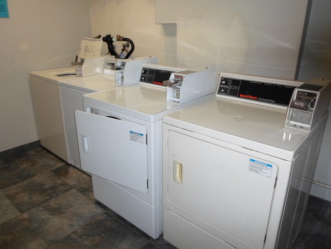 Common Area - 12720 Burbank Blvd