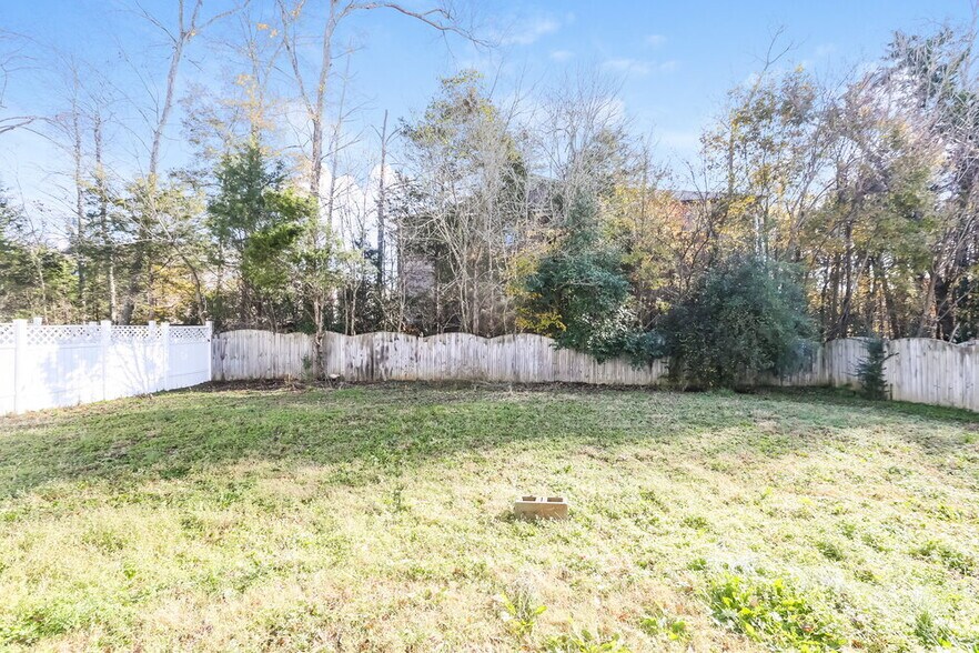 Building Photo - 9822 Steele Meadow Rd