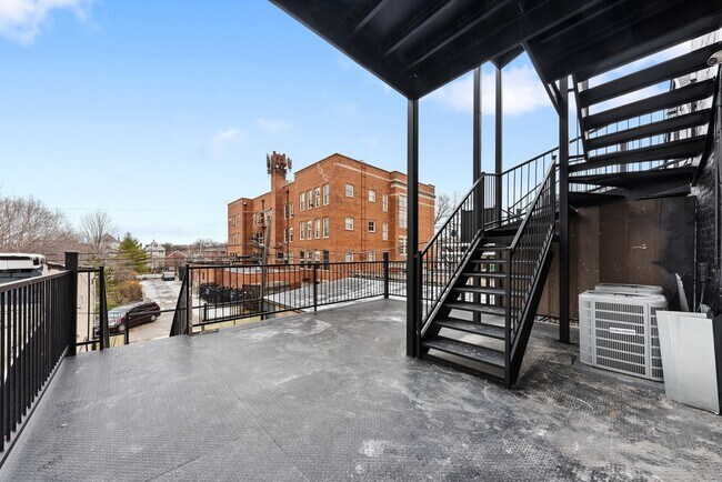 Building Photo - 3315 S Morgan St
