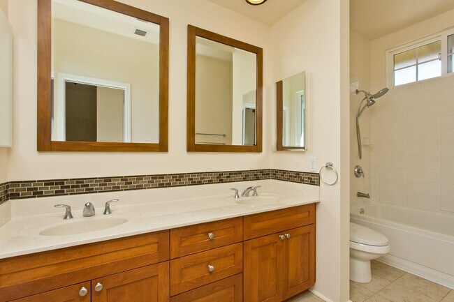 Building Photo - Latitudes by Gentry 3 BD 2.5 BA, Ewa Beach