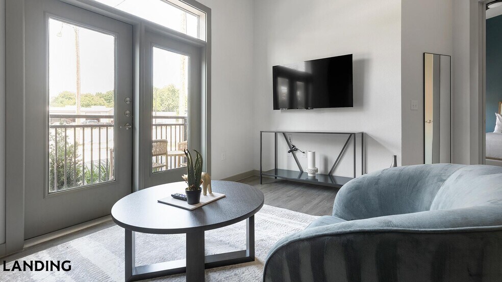 Building Photo - 3706 Goodwin Ave