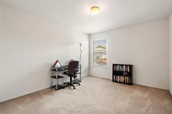 Building Photo - 206 Black