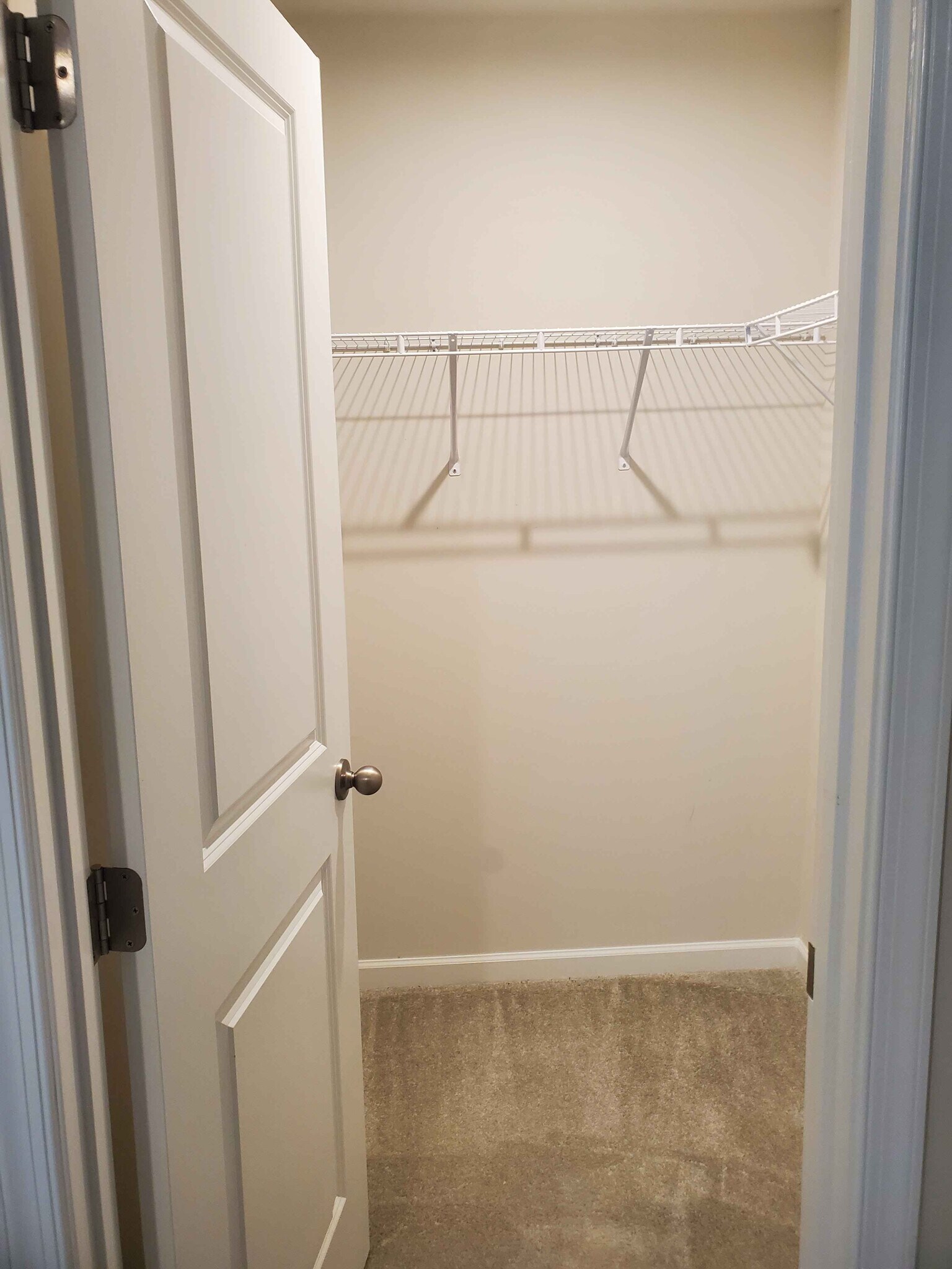 Building Photo - Room in House on Glacis Ct