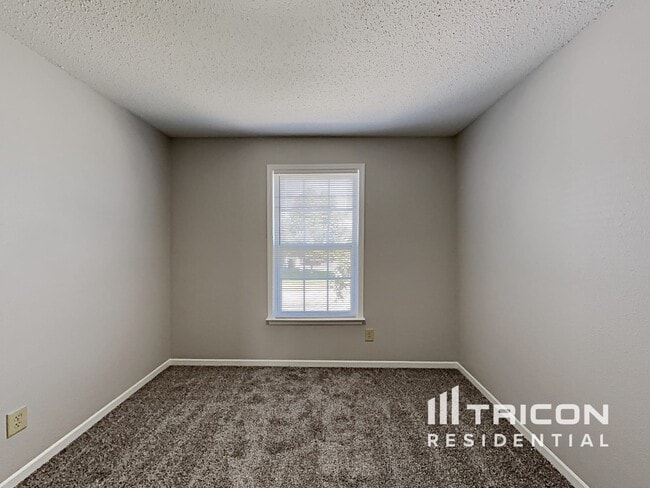 Building Photo - 7713 Brandenburg Way