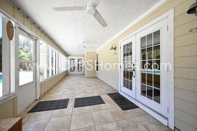 Building Photo - 78 Country Club Dr E