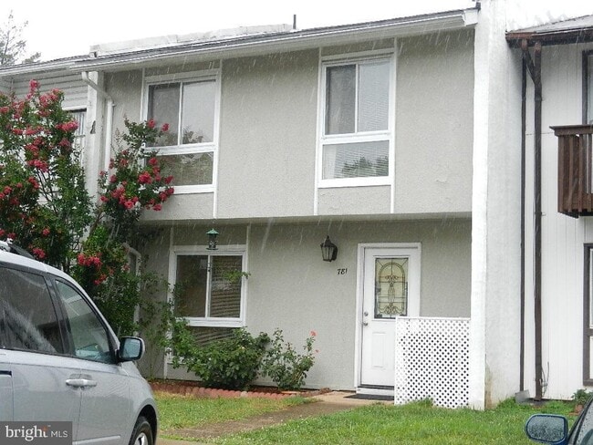 Building Photo - 781 Sugarland Run Dr
