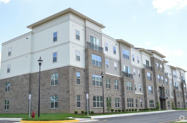 Building Photo - Orchard Ridge at Jackson Village