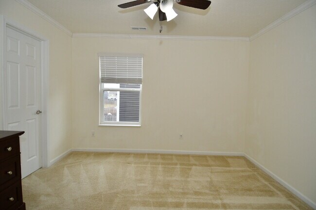 Building Photo - Spacious 5-bedroom, 3 full bath home in the Greenwood/Clark Pleasant area