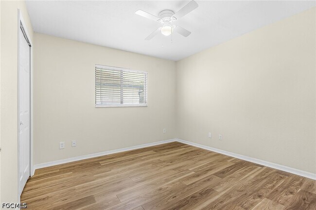Building Photo - 5215 SW 16th Pl