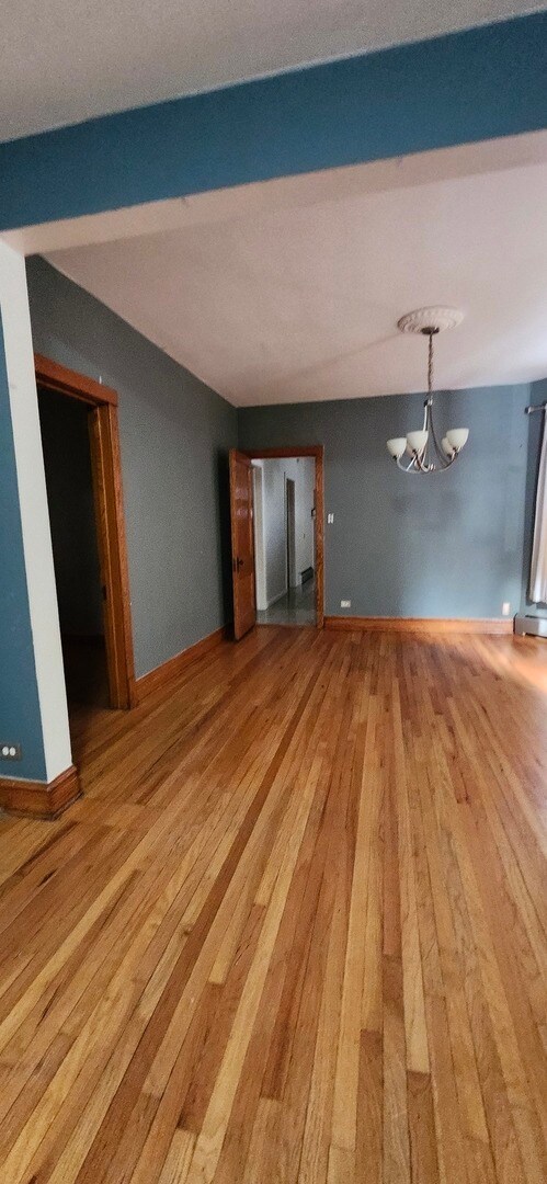 Building Photo - 4450 W Altgeld St