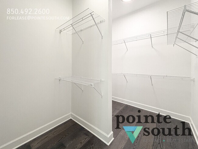 Building Photo - 10682 Noreaster Way
