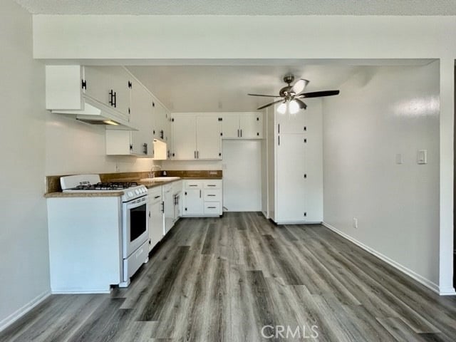Building Photo - 7722 Cypress Dr