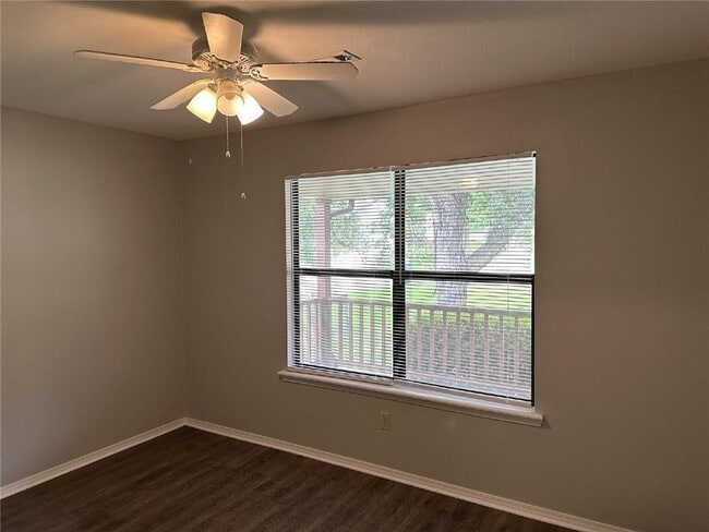Building Photo - 2485 W Jane Cir Dr