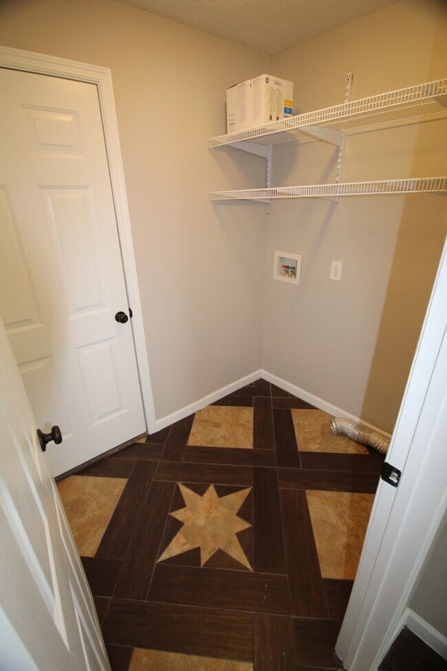 Building Photo - 3 Bedroom - Dublin