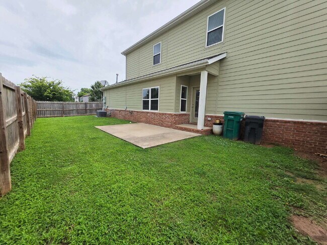 Building Photo - 6521 W Knoll View Way