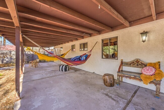 Building Photo - 3931 Maranatha Cir