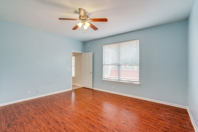 Building Photo - 2300 Wisteria Way