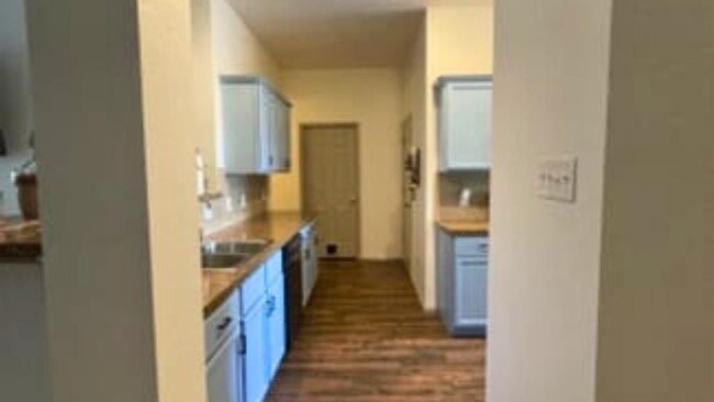 Building Photo - 1012 Morris Ranch Ct