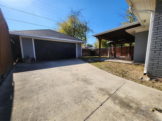 Building Photo - 5536 Belmont Ave