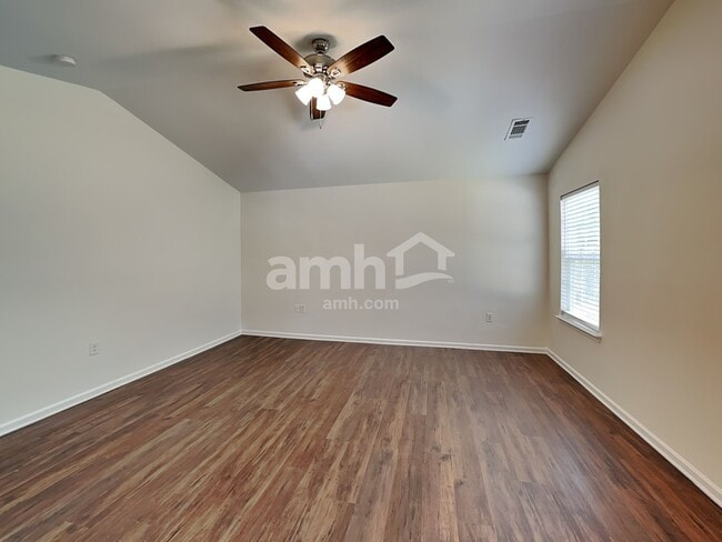 Building Photo - 9624 Eagle Feathers Dr