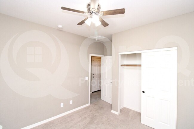 Building Photo - 41407 Ebony St