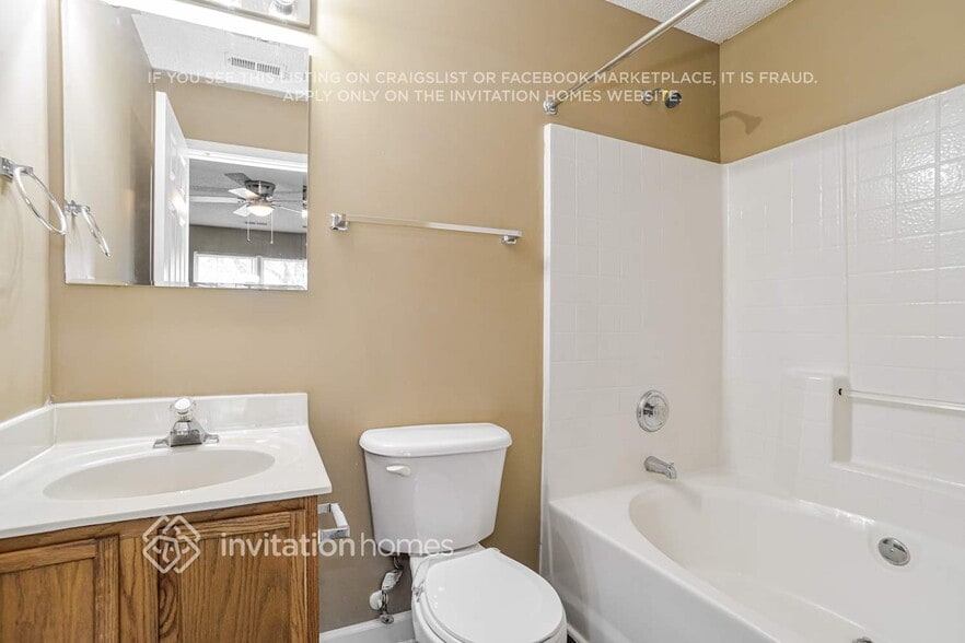 Building Photo - 843 Anchor Way NE