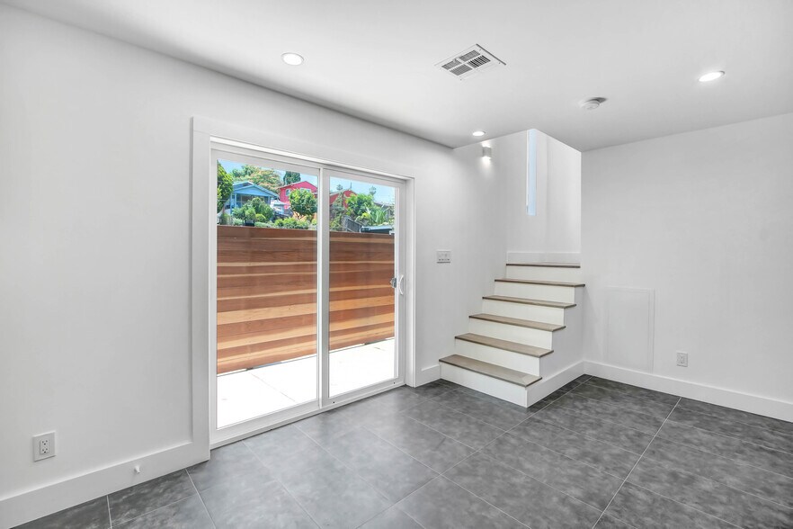 Building Photo - 1004 Farnam St